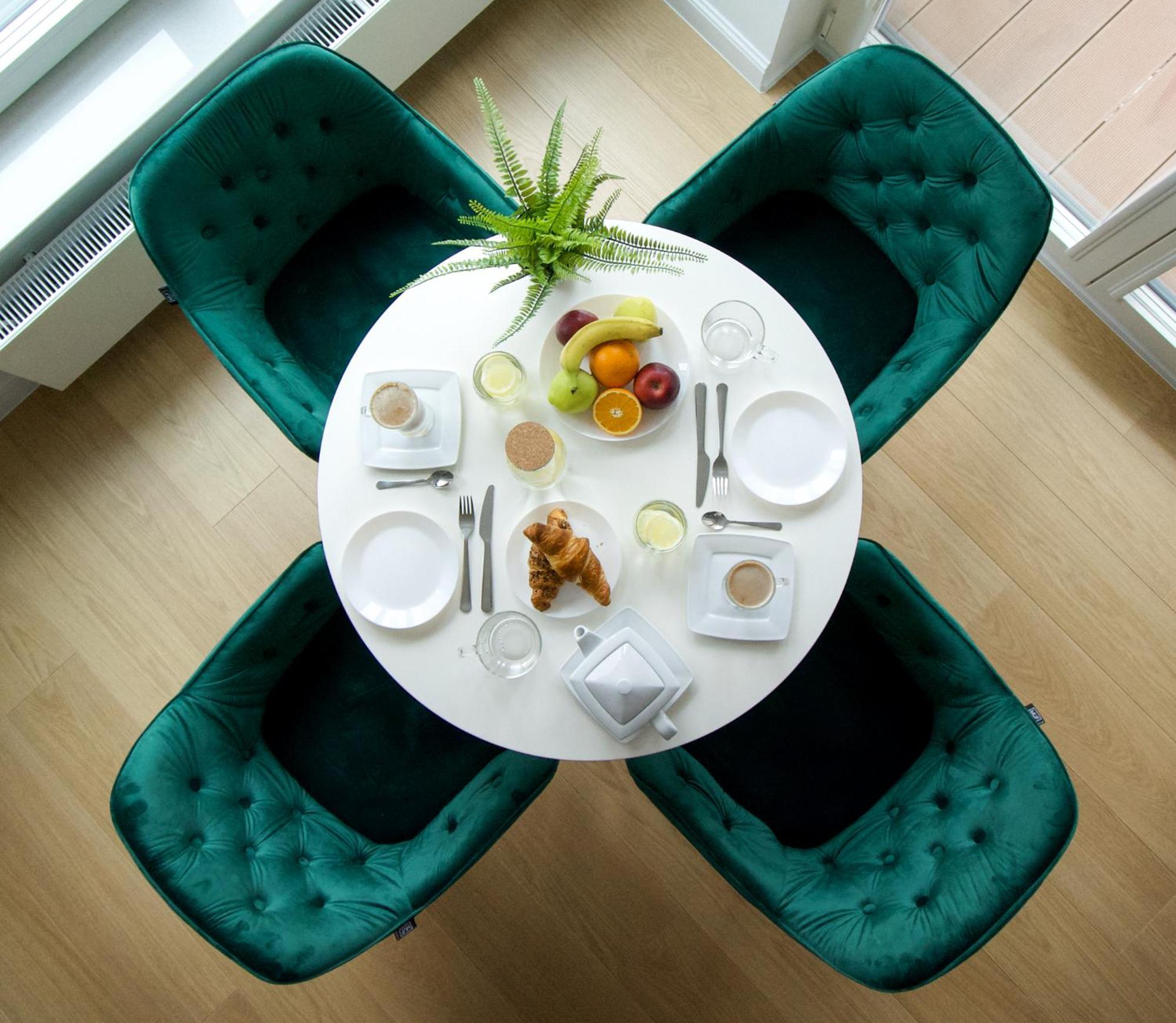 Warsaw Seasons By Alluxe Boutique Apartments Szoba fotó